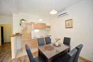 Апартаменты Apartment Filuro Котор Апартаменты с балконом и видом на сад-18