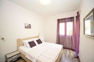 Апартаменты Apartment Filuro Котор Апартаменты с балконом и видом на сад-3